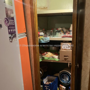 Продам квартиру, Тракторостроителей просп. , 92А , 2  ком., 44 м², советский ремонт 