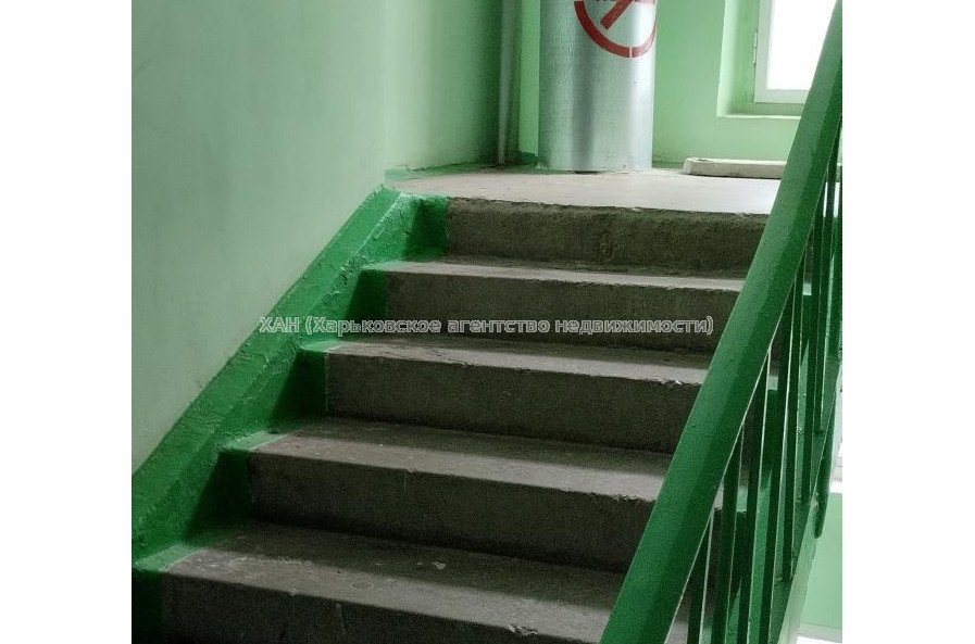 Продам квартиру, Людвига Свободы просп. , 24 , 1 кім., 27 м², капитальный ремонт 