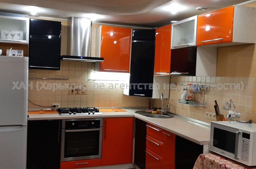 Сдам квартиру, Чеботарская ул. , 2  ком., 65 м², советский ремонт 