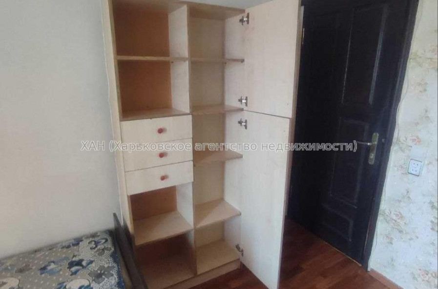 Продам квартиру, Петра Болбочана ул. , 1  ком., 18.60 м², косметический ремонт 