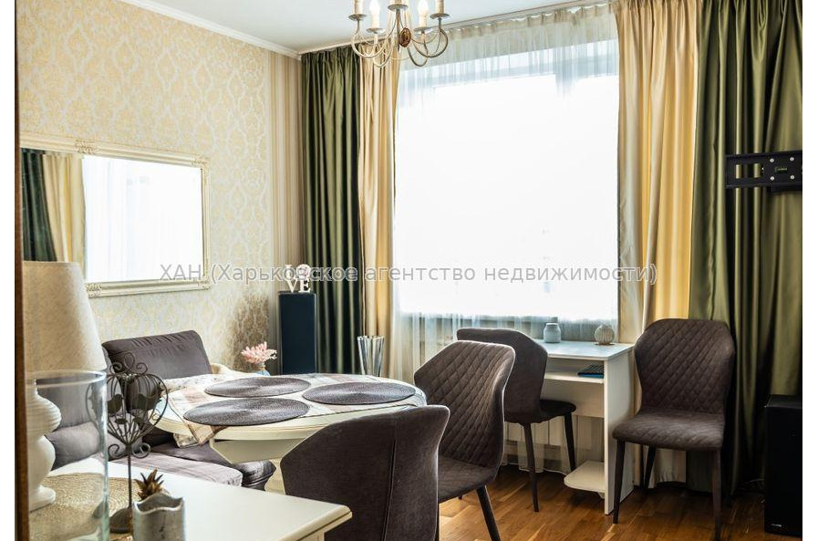 Продам квартиру, Большая Кольцевая ул. , 3  ком., 65.40 м², евроремонт 