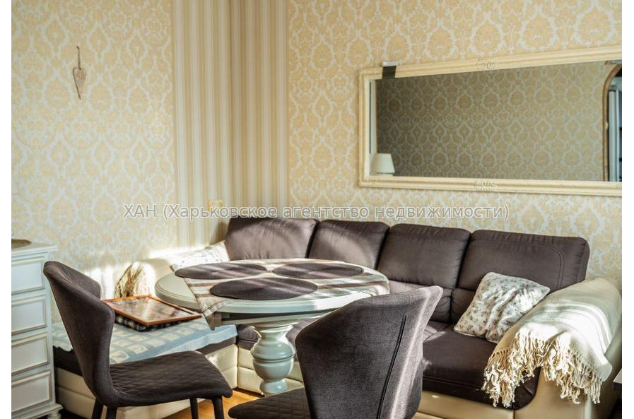 Продам квартиру, Большая Кольцевая ул. , 3  ком., 65.40 м², евроремонт 