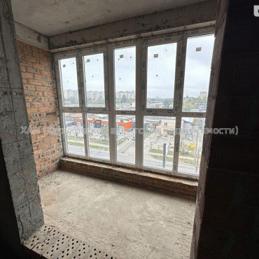 Продам квартиру, Валентиновская ул. , 1 кім., 45 м², без внутренних работ 