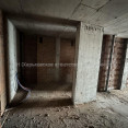 Продам квартиру, Валентиновская ул. , 1 кім., 45 м², без внутренних работ 