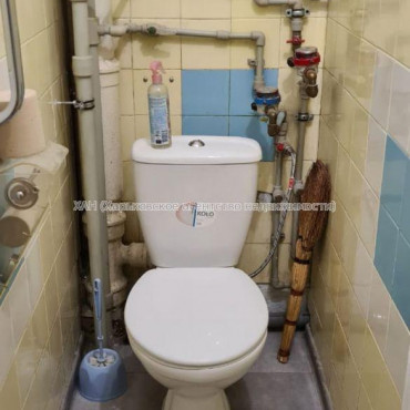 Продам квартиру, Бучмы ул. , 3 кім., 73 м², частичный ремонт 