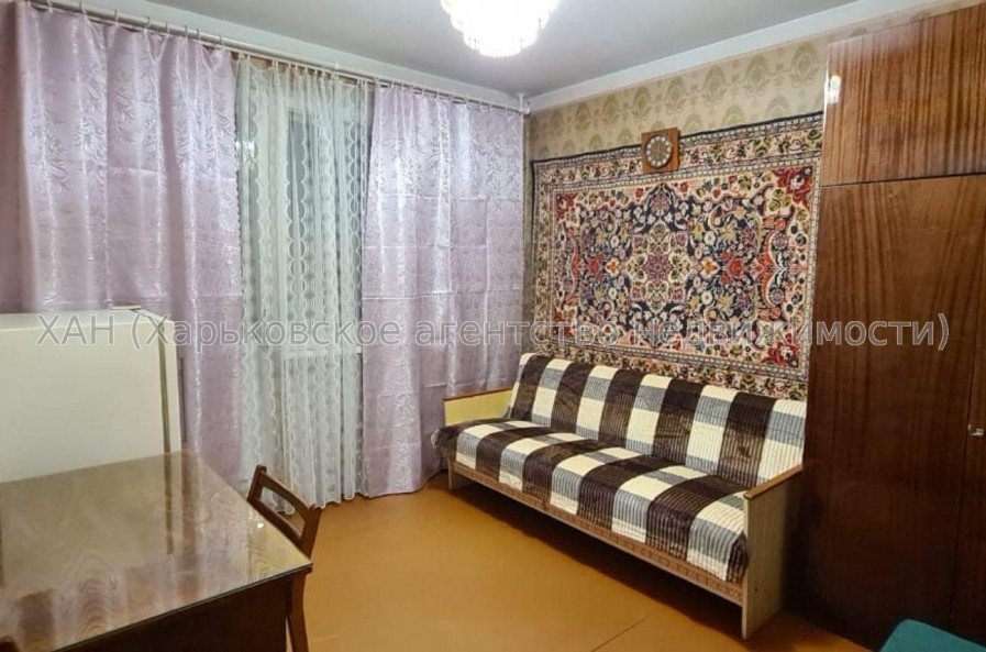 Продам квартиру, Бучмы ул. , 3  ком., 73 м², частичный ремонт 