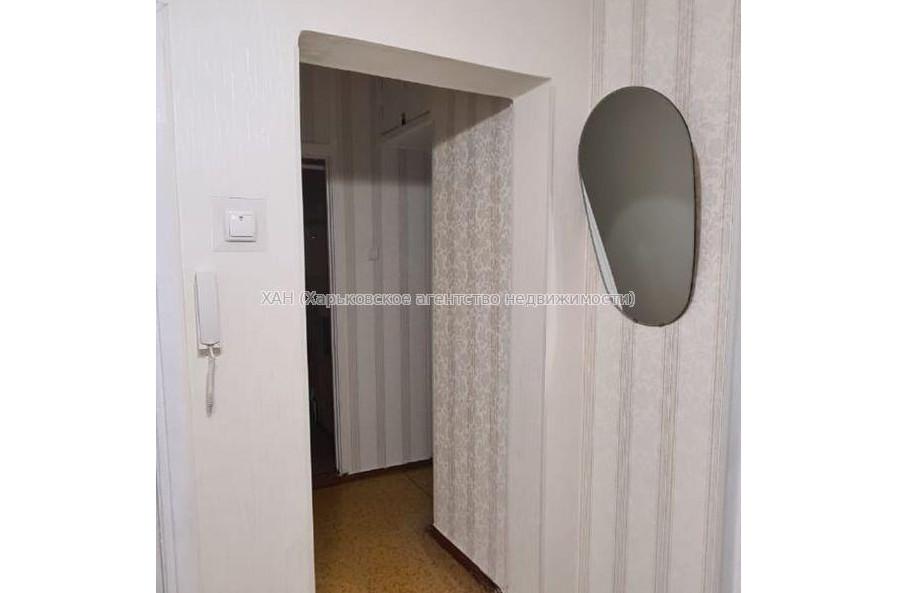 Продам квартиру, Бучмы ул. , 3  ком., 73 м², частичный ремонт 