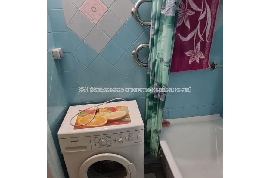 Продам квартиру, Бучмы ул. , 3  ком., 73 м², частичный ремонт 