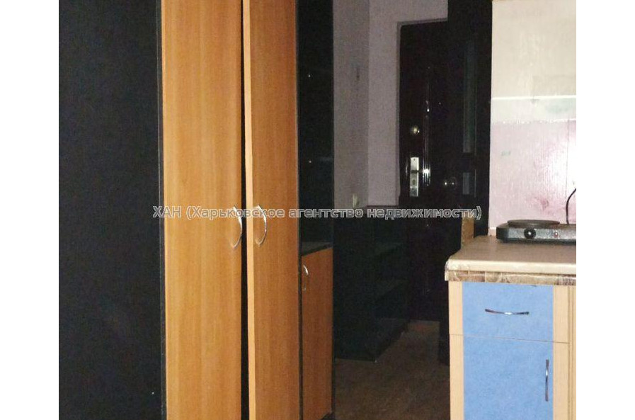 Продам квартиру, Текстильная ул. , 1 кім., 15 м², косметический ремонт 