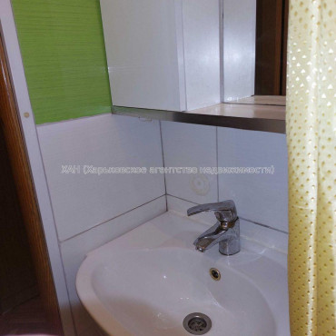 Продам квартиру, Большая Панасовская ул. , 1 кім., 18.60 м², косметический ремонт 