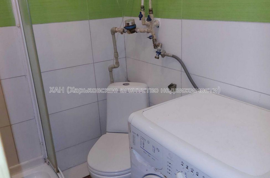 Продам квартиру, Большая Панасовская ул. , 1 кім., 18.60 м², косметический ремонт 