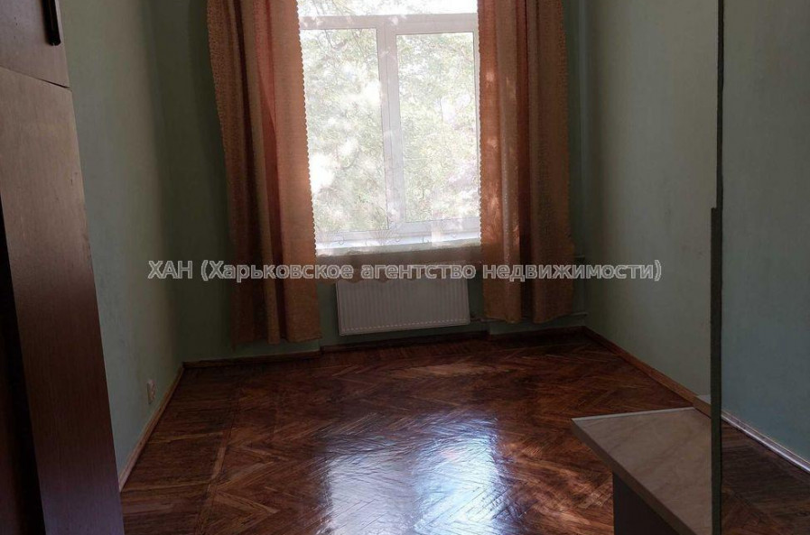 Продам квартиру, Большая Панасовская ул. , 1 кім., 18.60 м², косметический ремонт 