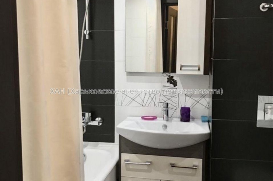 Сдам квартиру, Большая Панасовская ул. , 1  ком., 33 м², капитальный ремонт 