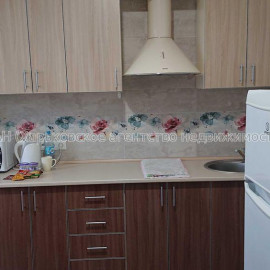 Сдам квартиру, Георгия Тарасенко ул. , 1  ком., 35 м², капитальный ремонт