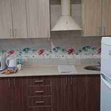 Сдам квартиру, Георгия Тарасенко ул. , 1  ком., 35 м², капитальный ремонт 