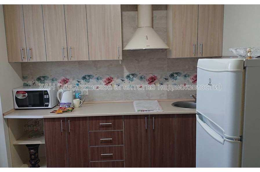 Сдам квартиру, Георгия Тарасенко ул. , 1  ком., 35 м², капитальный ремонт 