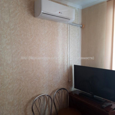 Продам квартиру, Харьковских Дивизий ул. , 1  ком., 21 м², косметический ремонт 