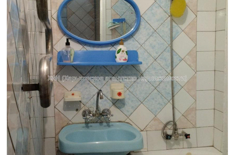Сдам квартиру, Соборности Украины ул. , 2  ком., 44 м², косметический ремонт 
