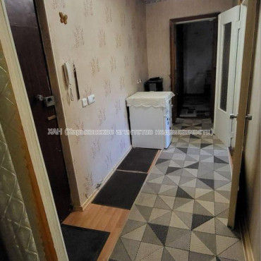 Продам квартиру, Гончаровский бул. , 2 кім., 54 м², косметический ремонт 