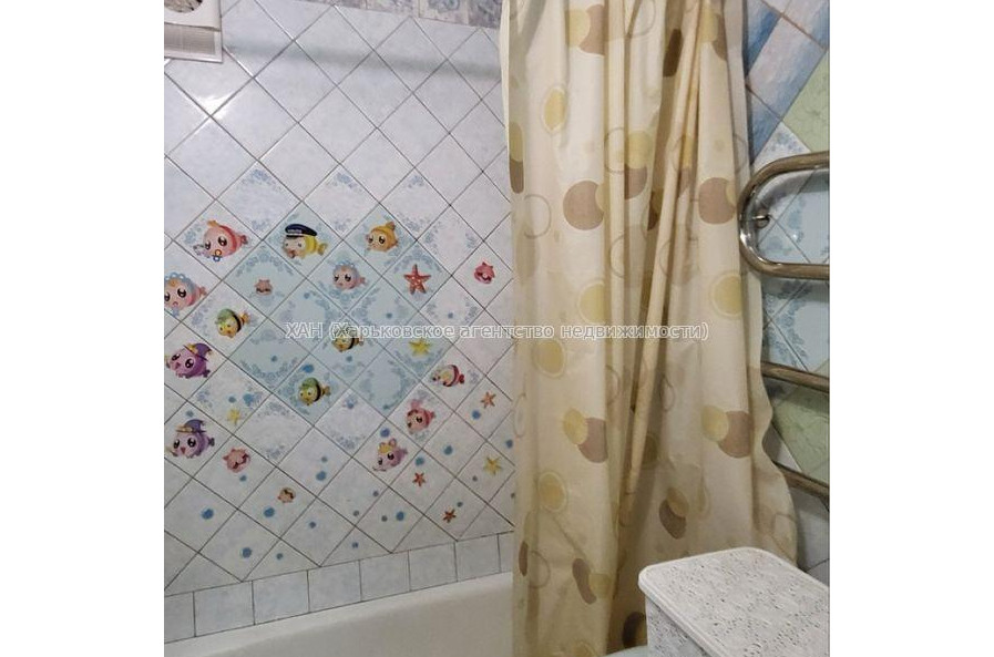 Продам квартиру, Гончаровский бул. , 2  ком., 54 м², косметический ремонт 