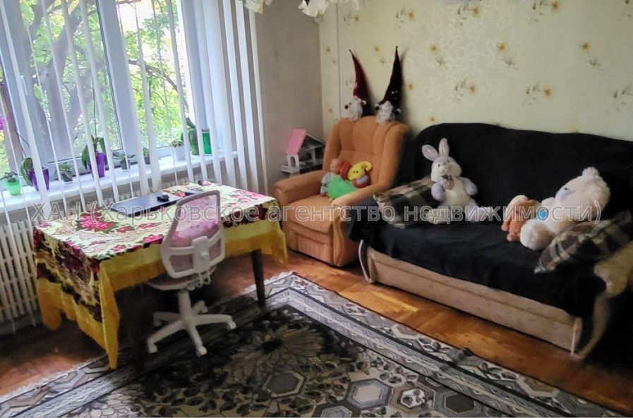 Продам квартиру, Гончаровский бул. , 2  ком., 54 м², косметический ремонт 
