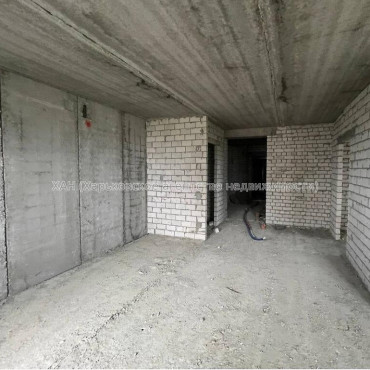 Продам квартиру, Героев Харькова просп. , 1  ком., 48.10 м², без внутренних работ 