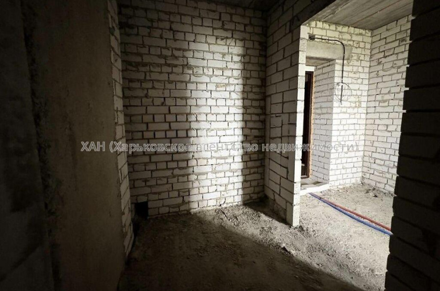 Продам квартиру, Героев Харькова просп. , 1 кім., 48.10 м², без внутренних работ 