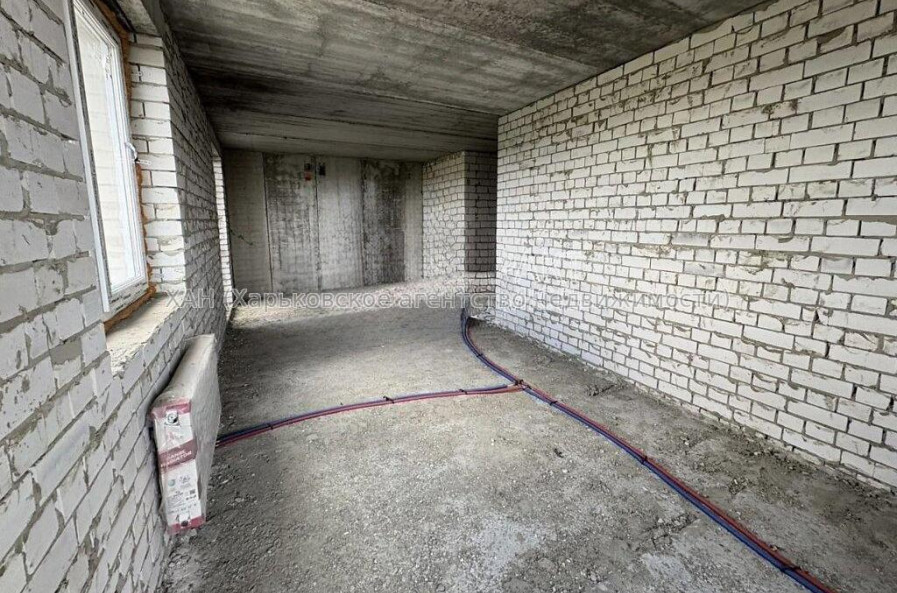 Продам квартиру, Героев Харькова просп. , 1 кім., 48.10 м², без внутренних работ 