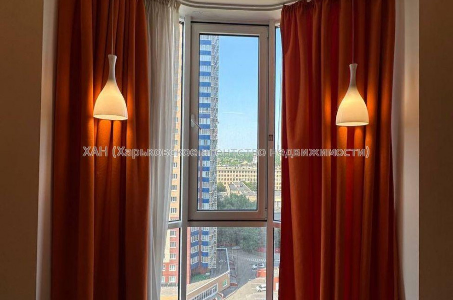 Продам квартиру, Победы просп. , 2  ком., 41.10 м², авторский дизайн 