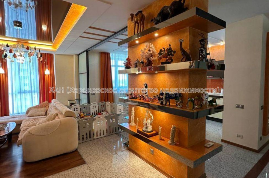 Продам квартиру, Победы просп. , 2  ком., 41.10 м², авторский дизайн 