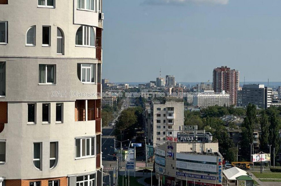 Продам квартиру, Победы просп. , 2  ком., 41.10 м², авторский дизайн 