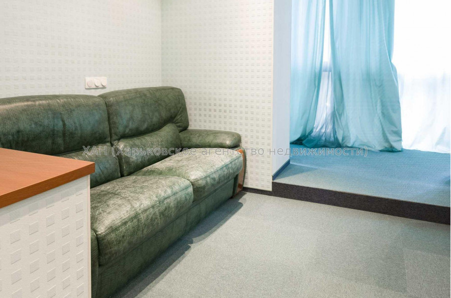 Сдам квартиру, Багалия ул. , 4  ком., 153 м², авторский дизайн 