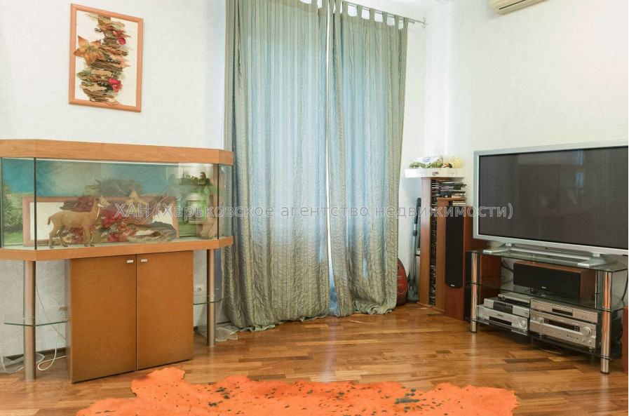Сдам квартиру, Багалия ул. , 4  ком., 153 м², авторский дизайн 