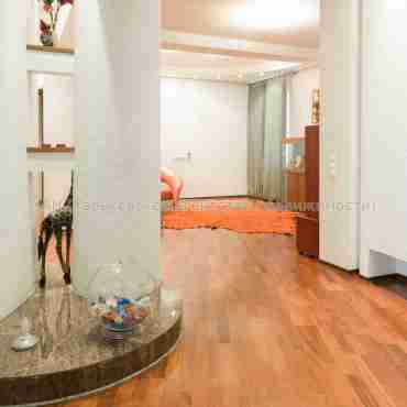Сдам квартиру, Багалия ул. , 4  ком., 153 м², авторский дизайн 