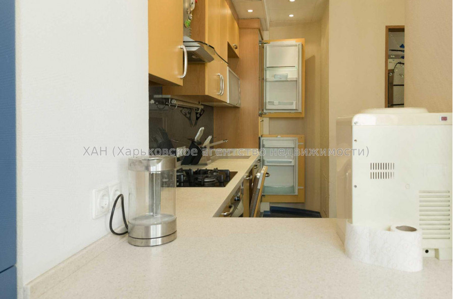 Сдам квартиру, Багалия ул. , 4  ком., 153 м², авторский дизайн 