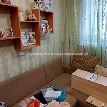 Продам квартиру, Колонная ул. , 3 кім., 54 м², капитальный ремонт 