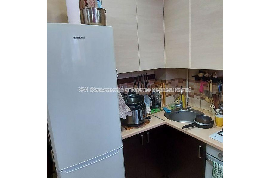 Продам квартиру, Колонная ул. , 3  ком., 54 м², капитальный ремонт 
