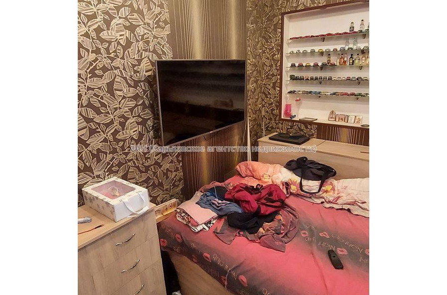 Продам квартиру, Колонная ул. , 3  ком., 54 м², капитальный ремонт 