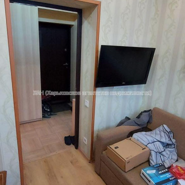 Продам квартиру, Колонная ул. , 3 кім., 54 м², капитальный ремонт 