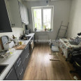 Продам квартиру, Мира ул. , 3 кім., 74 м², частичный ремонт 