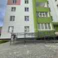 Продам квартиру, Мира ул. , 3 кім., 74 м², частичный ремонт 