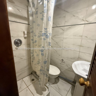 Продам квартиру, Мира ул. , 1  ком., 14.10 м², евроремонт 