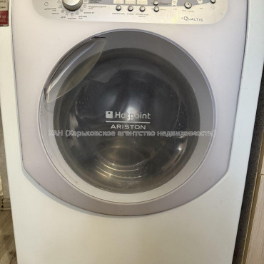 Продам квартиру, Мира ул. , 1  ком., 14.10 м², евроремонт 