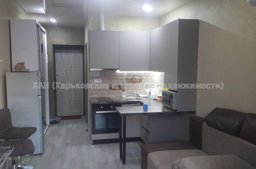 Сдам квартиру, Полтавский Шлях ул. , 1  ком., 21 м², авторский дизайн 