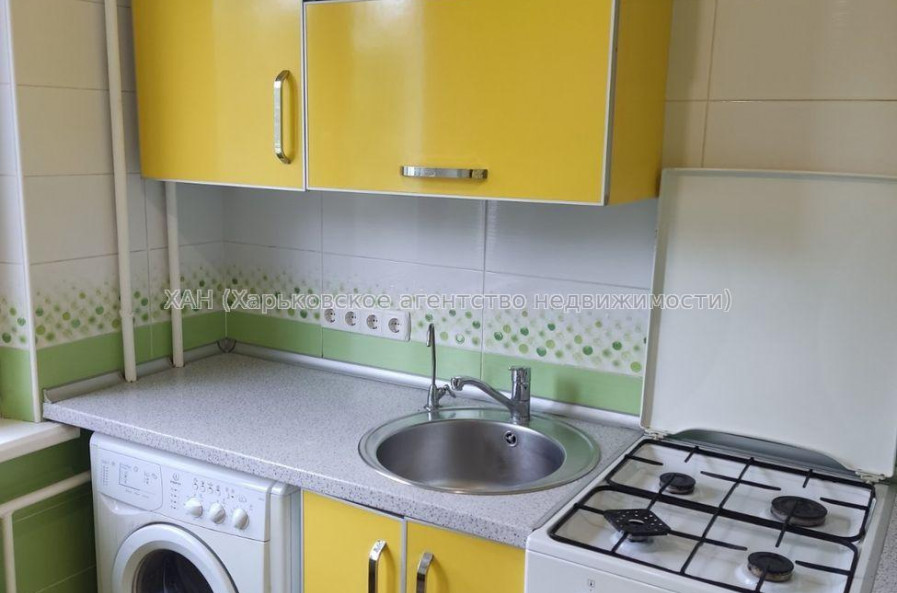Продам квартиру, Академика Павлова ул. , 3  ком., 65 м², евроремонт 
