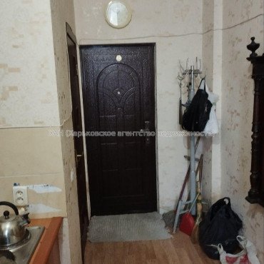 Продам квартиру, Золочевская ул. , 1 кім., 14.80 м², косметический ремонт 