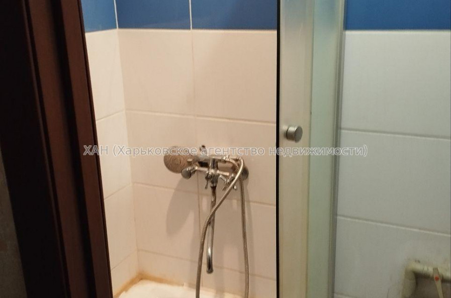 Продам квартиру, Золочевская ул. , 1 кім., 14.80 м², косметический ремонт 