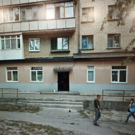 Продам квартиру, Золочевская ул. , 1 кім., 14.80 м², косметический ремонт