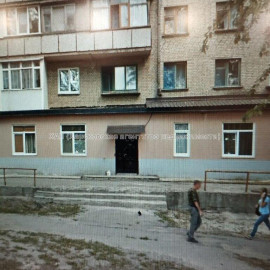 Продам квартиру, Золочевская ул. , 1 кім., 14.80 м², косметический ремонт