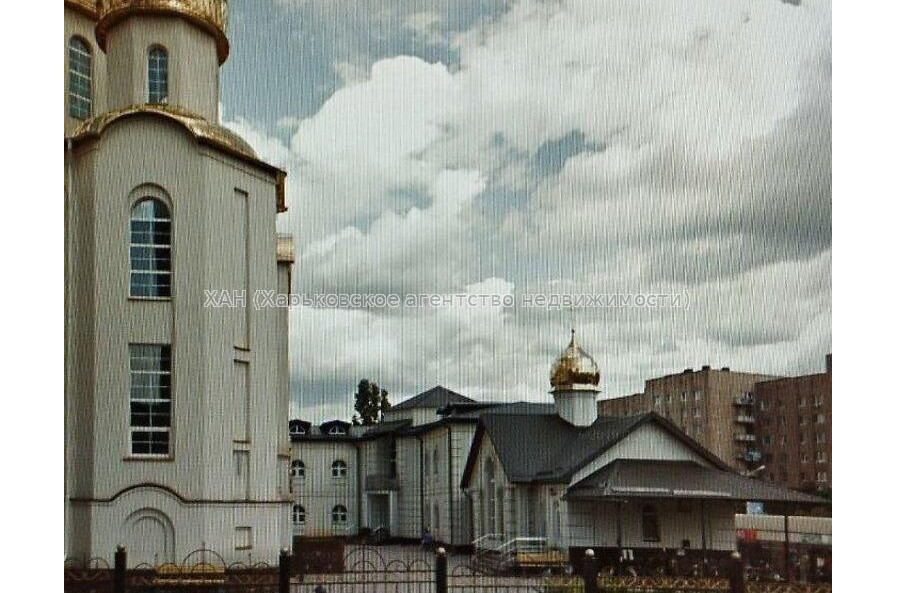 Продам квартиру, Золочевская ул. , 1 кім., 14.80 м², косметический ремонт 